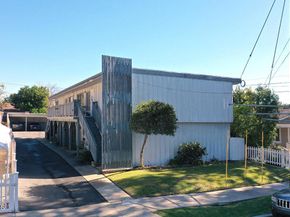 318 S Canyon Boulevard, Monrovia CA 91016