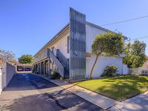 318 S Canyon Boulevard, Monrovia CA 91016