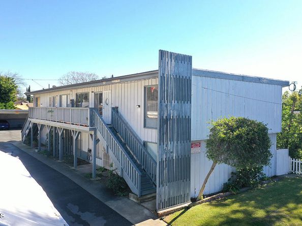 318 S Canyon Boulevard, Monrovia CA 91016