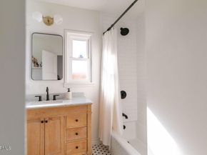 2507 Rockdell Street, La Crescenta CA 91214