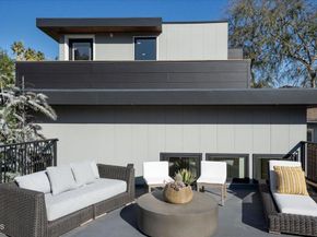 10747 Valleyheart Drive, Studio City CA 91604