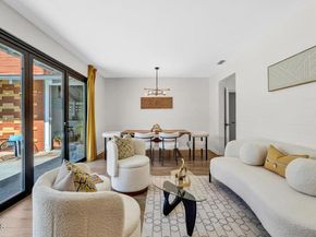 2707 Alabama Street, La Crescenta CA 91214