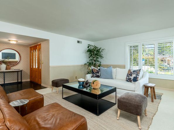4827 Pennsylvania Avenue, Glendale CA 91214