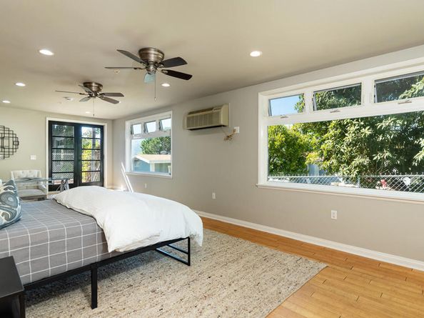 4827 Pennsylvania Avenue, Glendale CA 91214