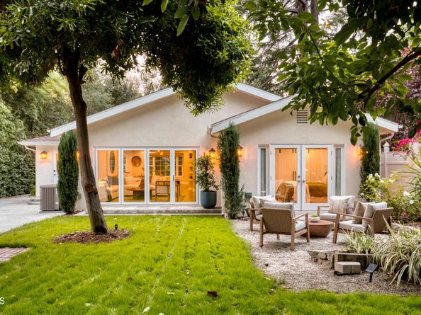 1283 Afton Street, Pasadena CA 91103