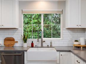 1283 Afton Street, Pasadena CA 91103