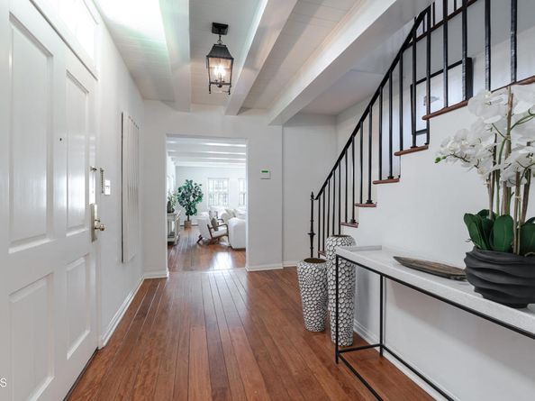 2051 Mendocino Lane, Altadena CA 91001