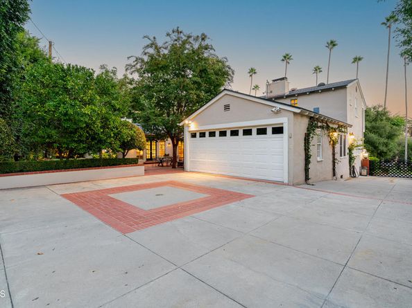 2051 Mendocino Lane, Altadena CA 91001