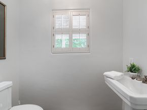 2051 Mendocino Lane, Altadena CA 91001