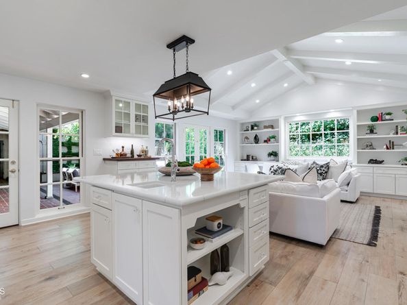 2051 Mendocino Lane, Altadena CA 91001