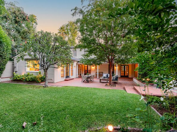 2051 Mendocino Lane, Altadena CA 91001