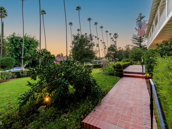 2051 Mendocino Lane, Altadena CA 91001
