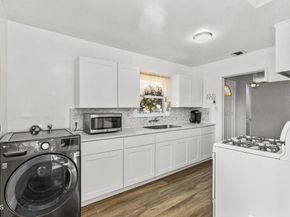 14465 Oak Street, Whittier CA 90605