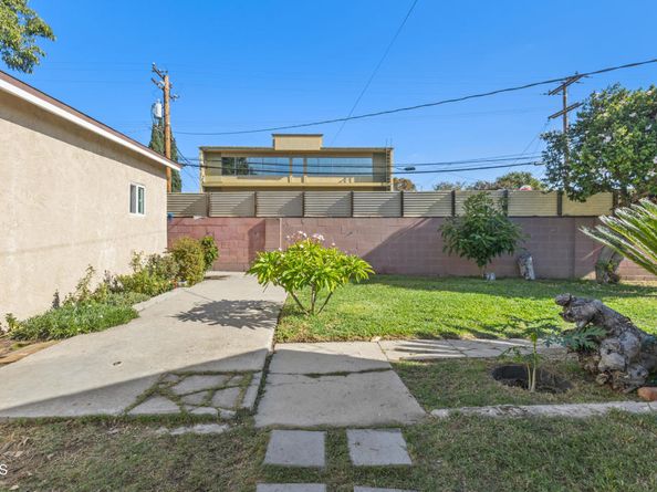 14465 Oak Street, Whittier CA 90605