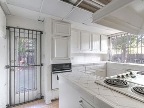 180 W State Street, Pasadena CA 91105