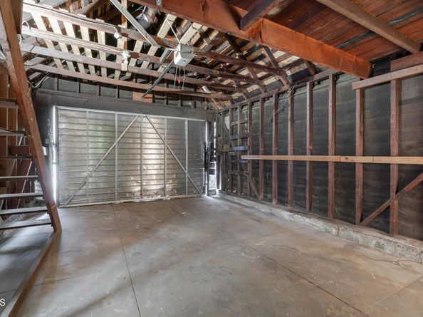 180 W State Street, Pasadena CA 91105