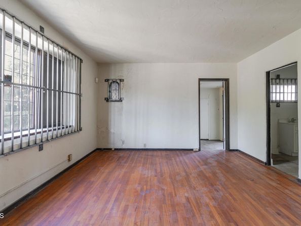 180 W State Street, Pasadena CA 91105