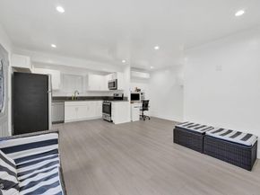 1254 N Hill Avenue, Pasadena CA 91104