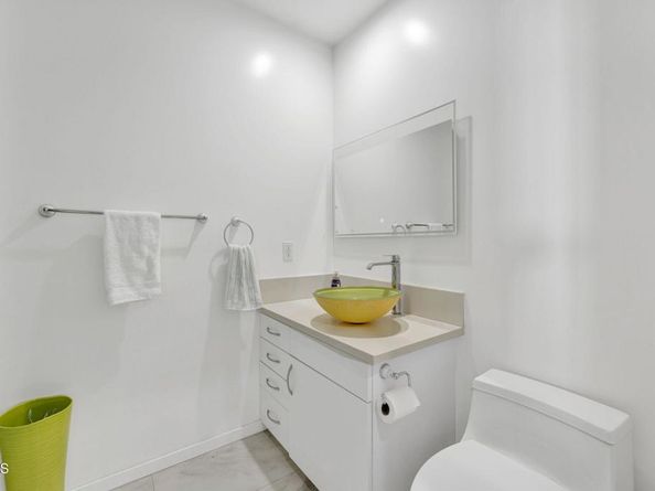 1254 N Hill Avenue, Pasadena CA 91104