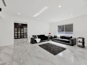 1254 N Hill Avenue, Pasadena CA 91104