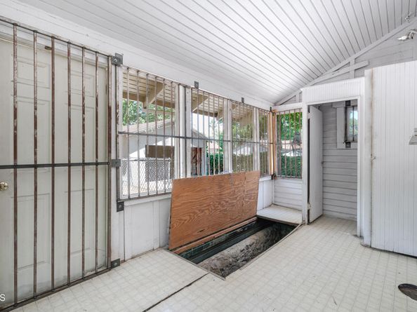 225 W State Street, Pasadena CA 91105