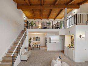 2385 Roscomare Road F8, Bel Air CA 90077