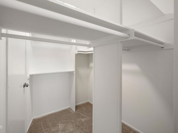 2385 Roscomare Road F8, Bel Air CA 90077