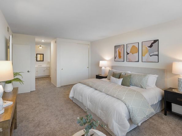 2385 Roscomare Road F8, Bel Air CA 90077