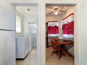 424 W Arbor Vitae Street, Inglewood CA 90301