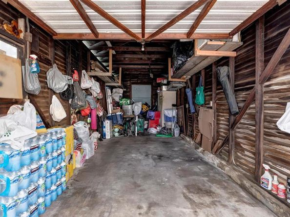 424 W Arbor Vitae Street, Inglewood CA 90301