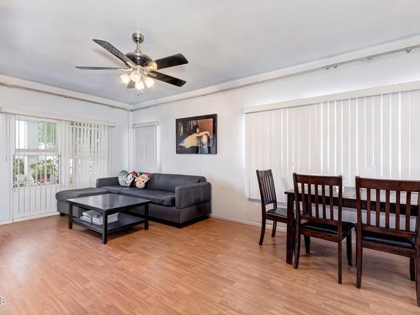 424 W Arbor Vitae Street, Inglewood CA 90301