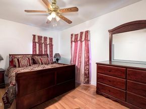 424 W Arbor Vitae Street, Inglewood CA 90301