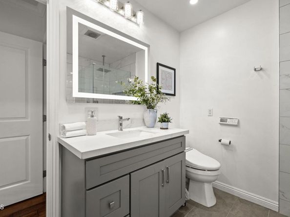 9545 Creemore Place, Tujunga CA 91042