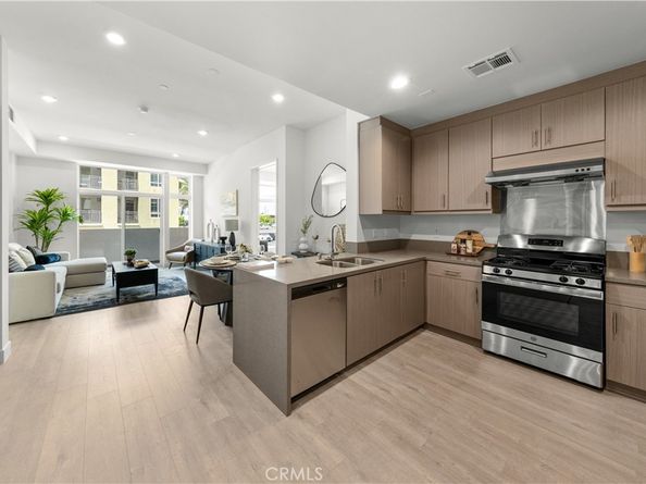 168 S Monterey Street 410, Alhambra CA 91801