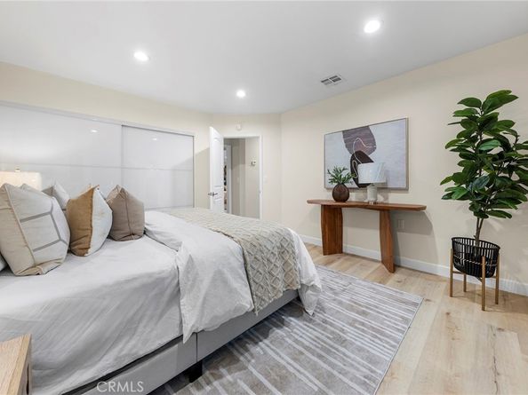 6430 N vista, San Gabriel CA 91775