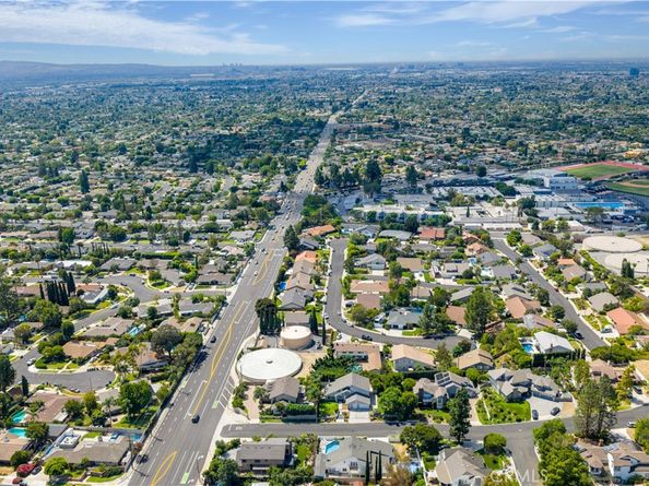 19402 Lemon Hill Drive, North Tustin CA 92705