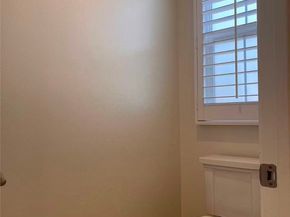 119 Alumroot, Irvine CA 92620