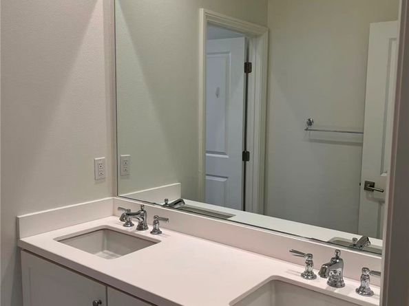 119 Alumroot, Irvine CA 92620