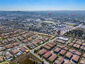 869 E Mountain Way D, Azusa CA 91702