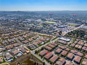 869 E Mountain Way D, Azusa CA 91702