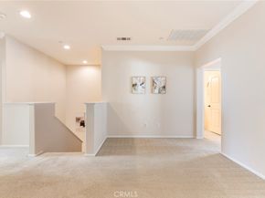 869 E Mountain Way D, Azusa CA 91702