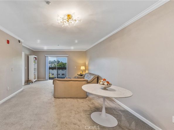 421 S Garfield 10, Monterey Park CA 91754