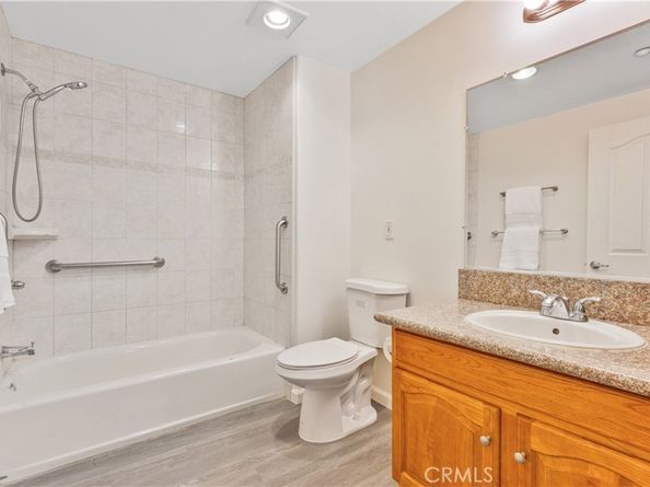 421 S Garfield 10, Monterey Park CA 91754