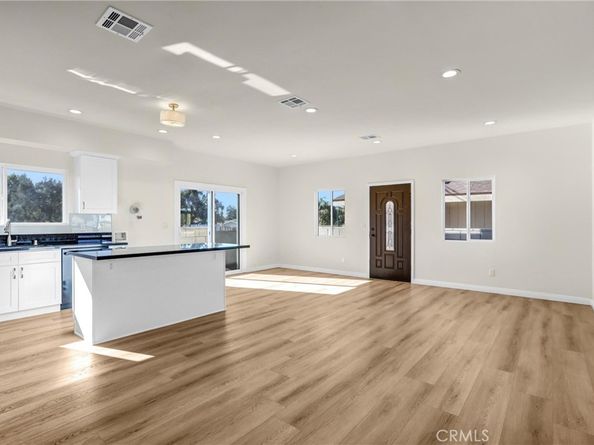 2516 E Walnut Creek, West Covina CA 91791