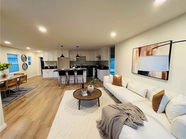 2516 E Walnut Creek, West Covina CA 91791