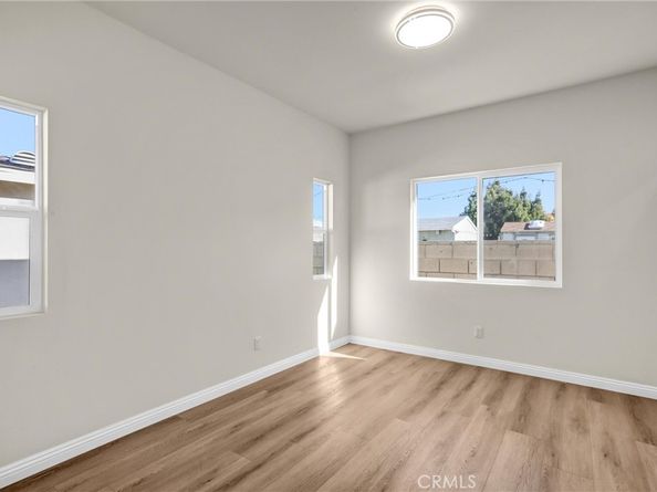 2516 E Walnut Creek, West Covina CA 91791