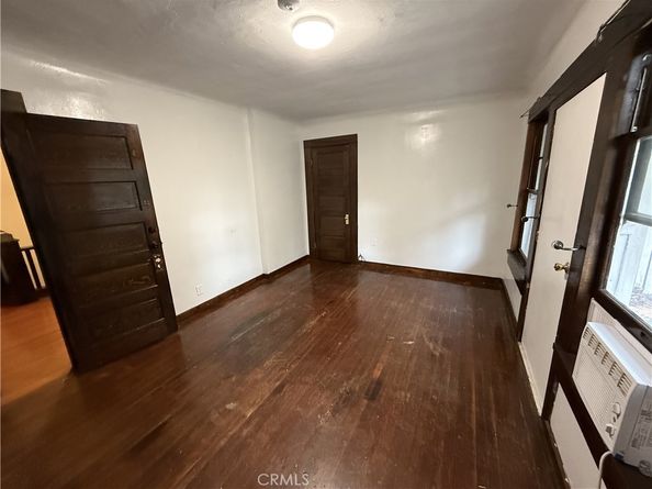 779 N Marengo Avenue, Pasadena CA 91103