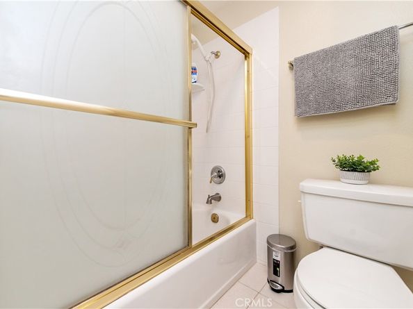 9 Morena 28, Irvine CA 92612