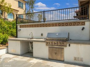 2009 Dewdrop, Upland CA 91786