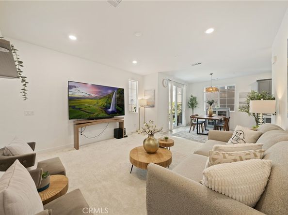 2009 Dewdrop, Upland CA 91786